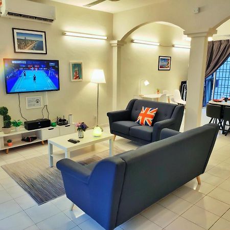 Semi-Detached, Up To 21 Pax, 4 Bedrooms, 3 Bathrooms, 4 Car Parks By Star Home Bayan Lepas Eksteriør bilde