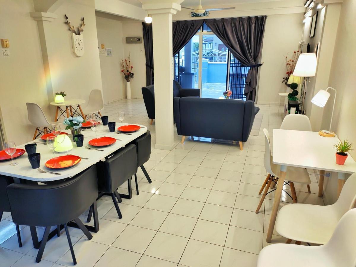Semi-Detached, Up To 21 Pax, 4 Bedrooms, 3 Bathrooms, 4 Car Parks By Star Home Bayan Lepas Eksteriør bilde
