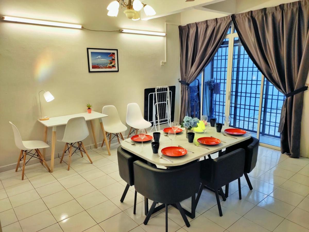 Semi-Detached, Up To 21 Pax, 4 Bedrooms, 3 Bathrooms, 4 Car Parks By Star Home Bayan Lepas Eksteriør bilde