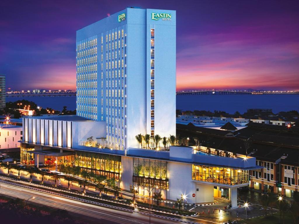 Semi-Detached, Up To 21 Pax, 4 Bedrooms, 3 Bathrooms, 4 Car Parks By Star Home Bayan Lepas Eksteriør bilde